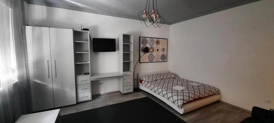 Merey Apartment Szeged Exteriör bild