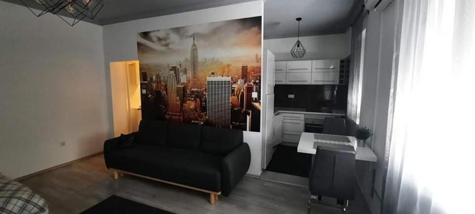 Merey Apartment Szeged Exteriör bild