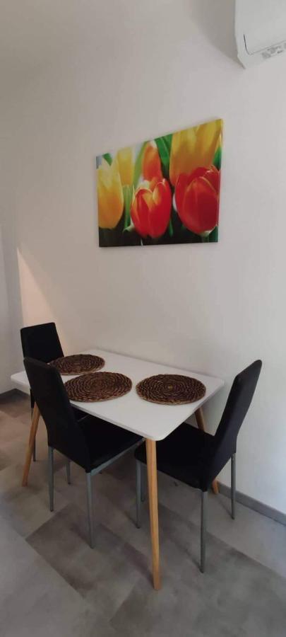 Merey Apartment Szeged Exteriör bild